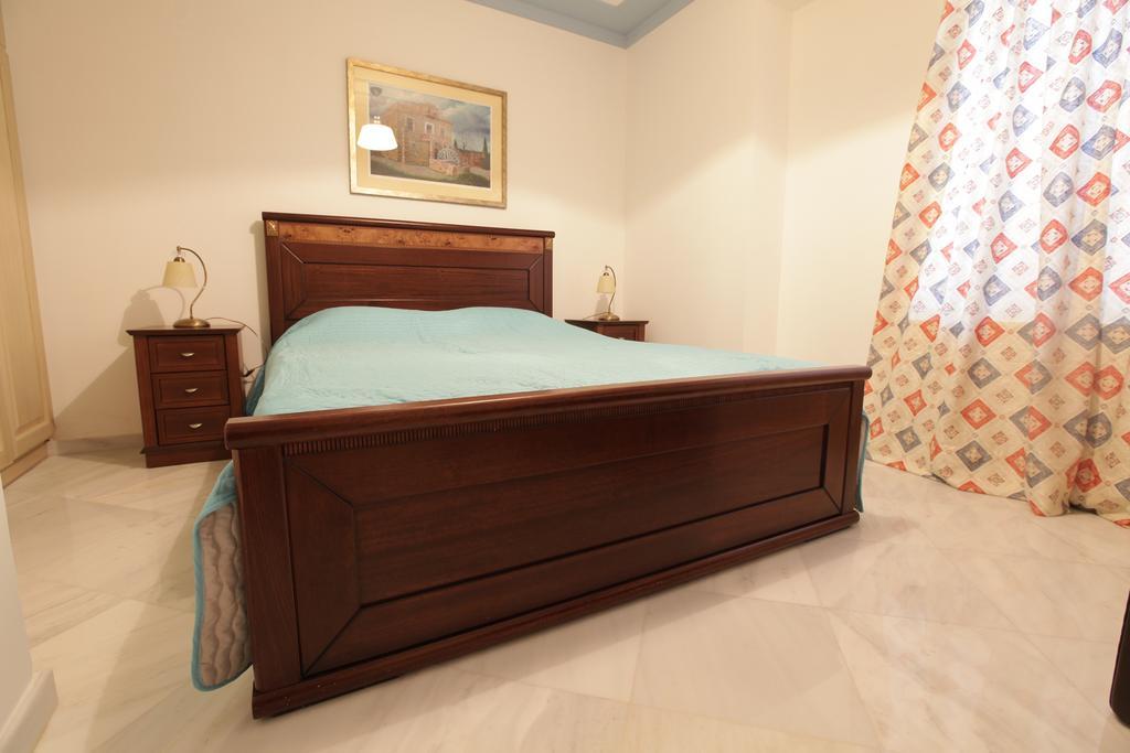 Avgerinos Hotel Kampochora  Room photo